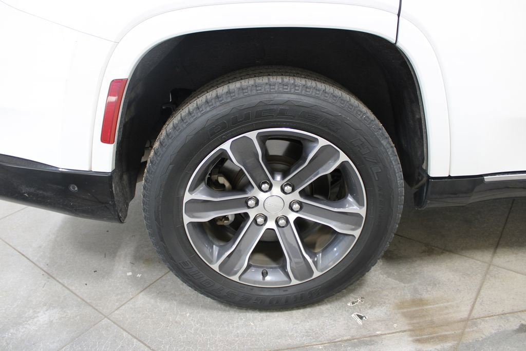 Used 2023 Jeep Grand Wagoneer 4WD image 44