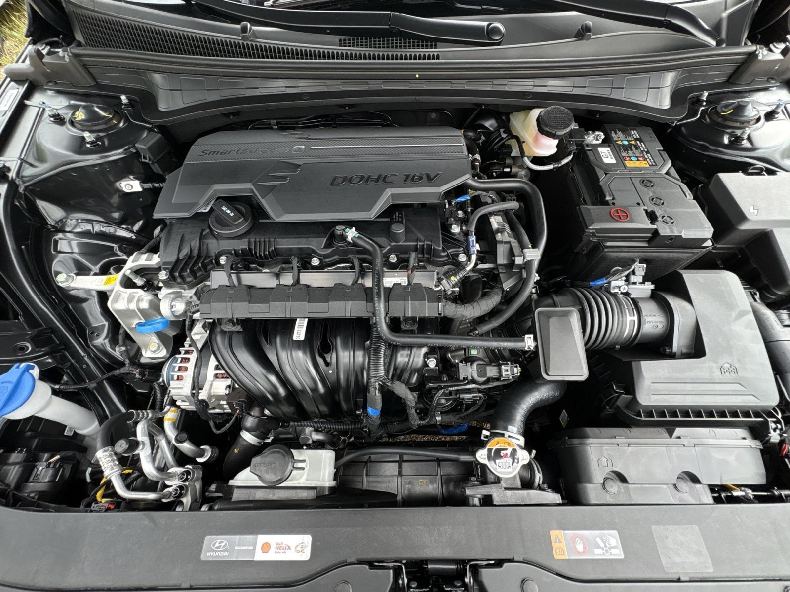 New 2026 Hyundai Elantra SE FWD image 29
