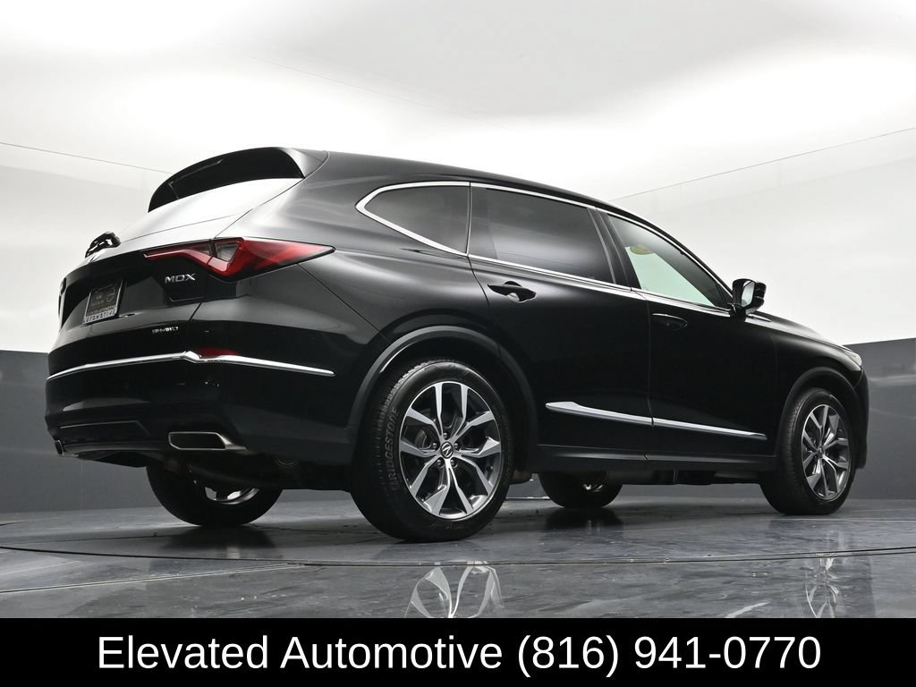 Used 2022 Acura MDX SH-AWD w/ Technology Package image 32