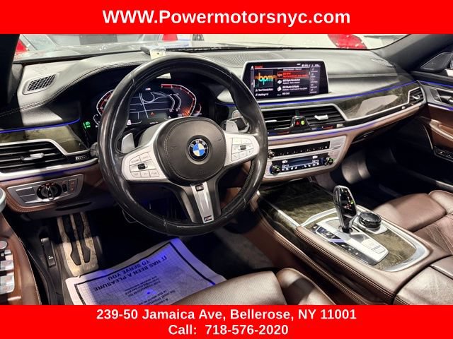 Used 2021 BMW 750i xDrive w/ Executive Package AWD/4WD image 18