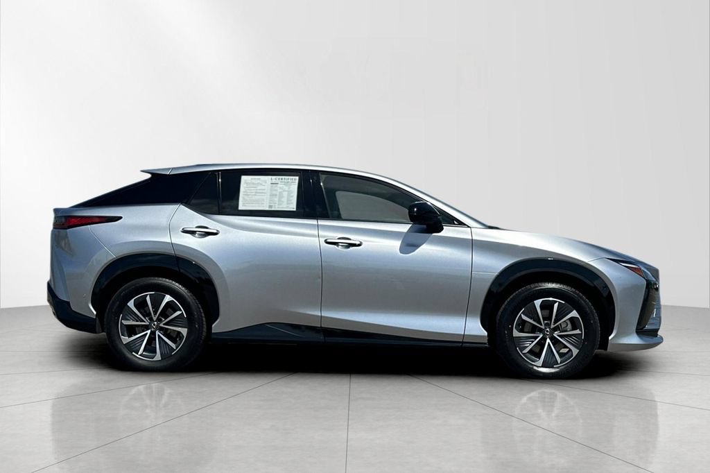 Certified 2023 Lexus RZ 450e Premium AWD/4WD image 7