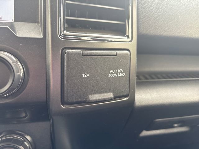 Used 2018 Ford F150 XLT w/ Equipment Group 302A Luxury AWD/4WD image 32