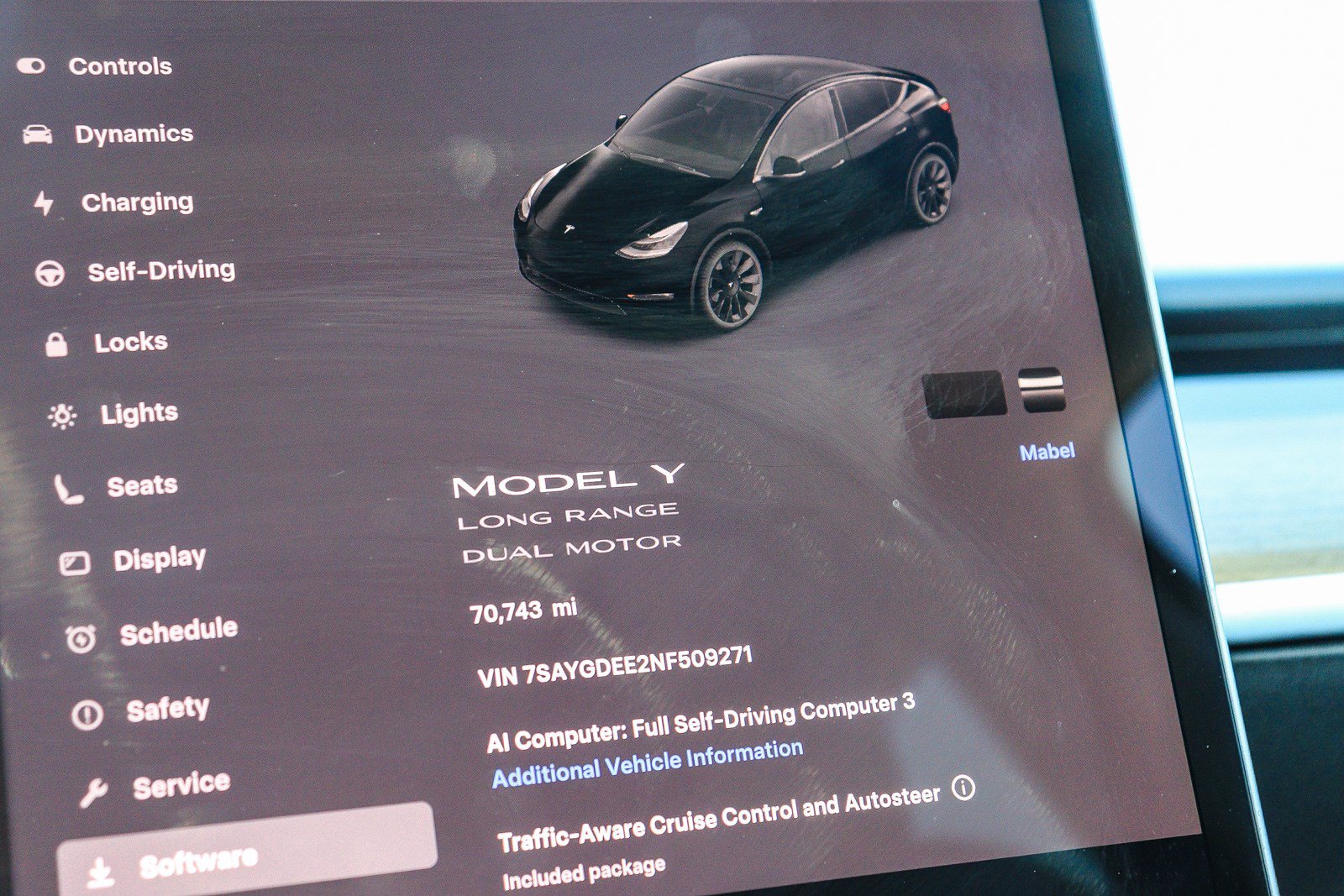 Used 2022 Tesla Model Y Long Range AWD/4WD image 24