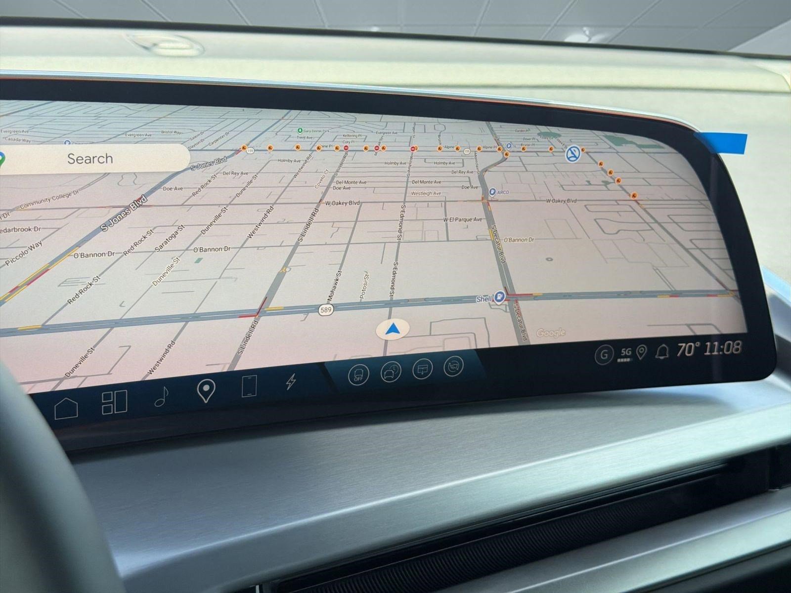 New 2026 Cadillac Vistiq Luxury AWD/4WD image 23