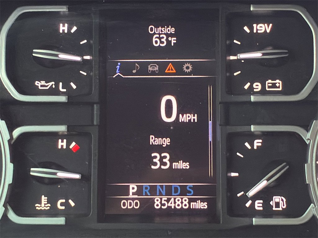 Used 2018 Toyota Tundra SR5 image 24