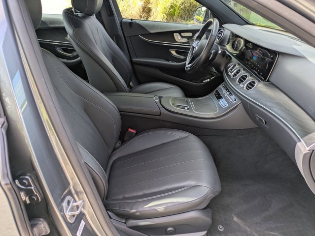 Certified 2022 Mercedes-Benz E 450 4MATIC Sedan image 23
