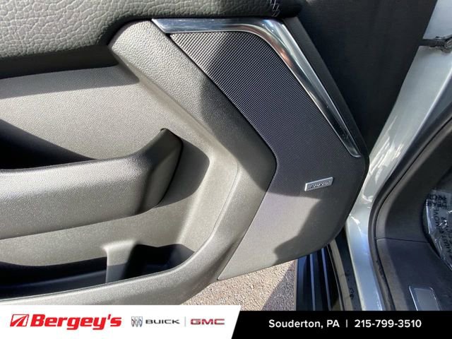 Certified 2025 GMC Yukon XL Denali image 27