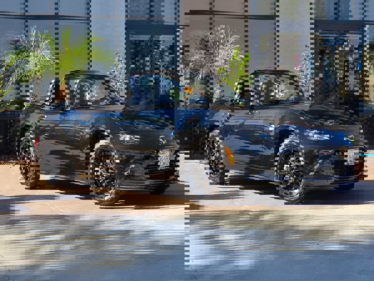 Used 2022 MAZDA MX-5 Miata Sport image 3