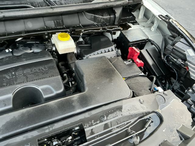 Used 2024 Nissan Pathfinder Platinum image 20