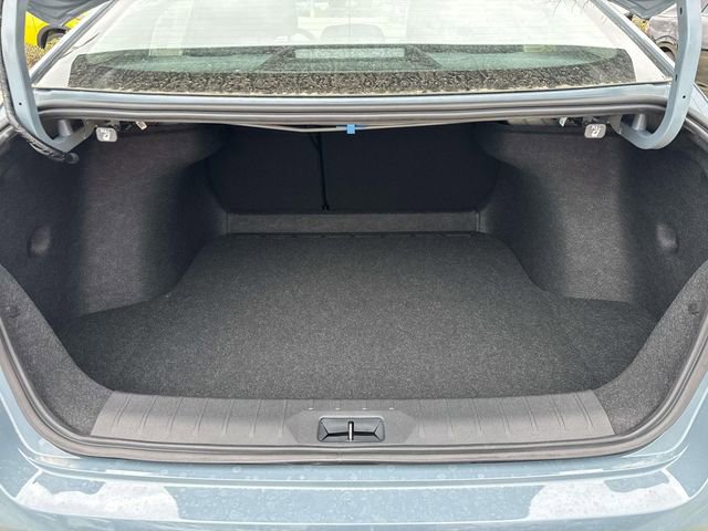 New 2026 Nissan Sentra SV w/ SV Convenience Package FWD image 11