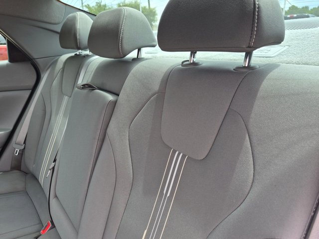 Used 2022 Hyundai Elantra SEL w/ Convenience + Premium Package FWD image 13