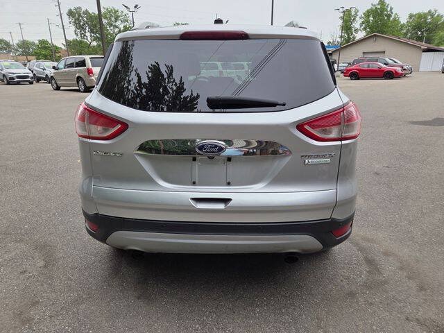 Used 2014 Ford Escape Titanium FWD image 5