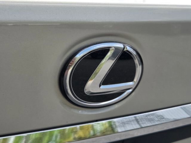 Used 2024 Lexus ES 250 w/ Premium Package image 32