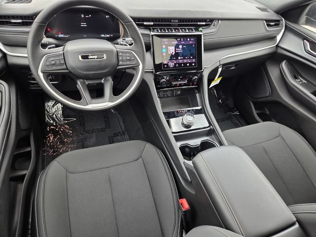 New 2026 Jeep Grand Cherokee Laredo X RWD image 9