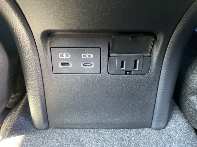 New 2025 Toyota Prius Plug-In Hybrid FWD image 67