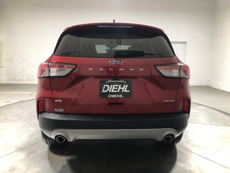 Used 2022 Ford Escape SE w/ Cold Weather Package image 6