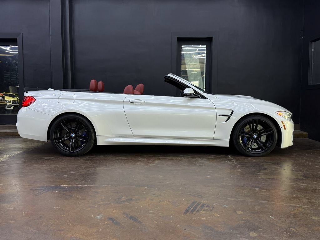 Used 2015 BMW M4 Convertible RWD image 10