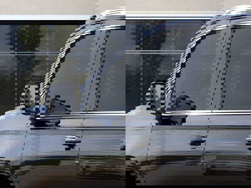 New 2026 Cadillac Escalade ESV Luxury w/ Touring Package image 12