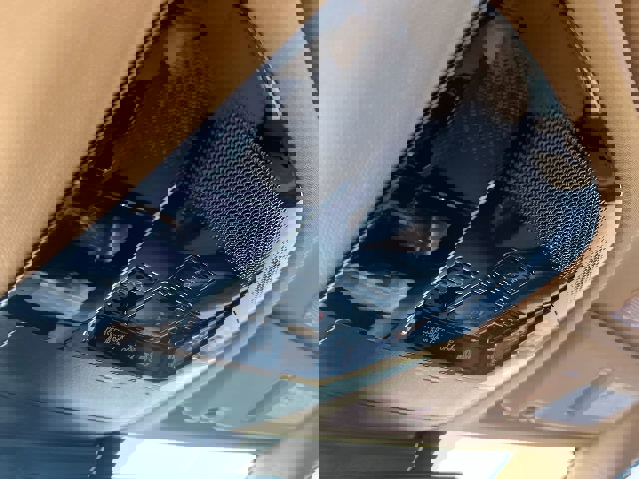 Used 2024 Lexus NX 250 FWD w/ Towing Package (2000 Lbs) image 15