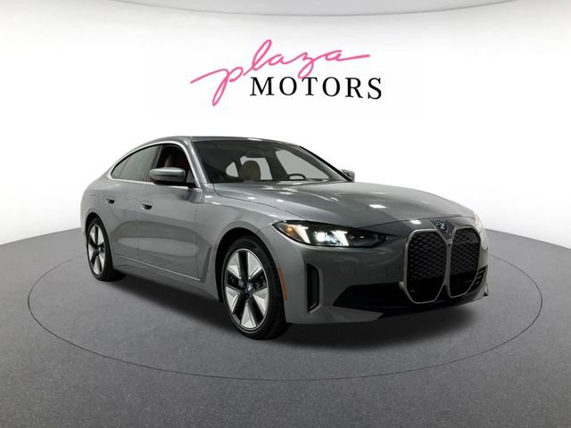 Used 2025 BMW i4 xDrive40i w/ Premium Package AWD/4WD image 4