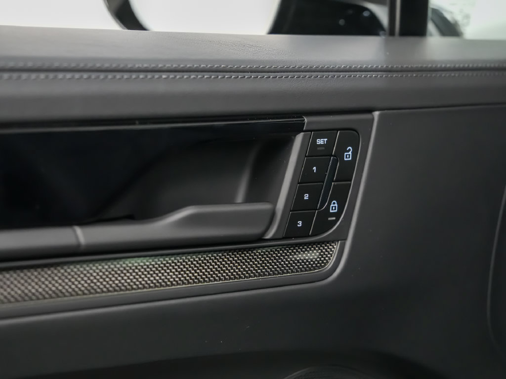 New 2026 Porsche Cayenne GTS AWD/4WD image 22
