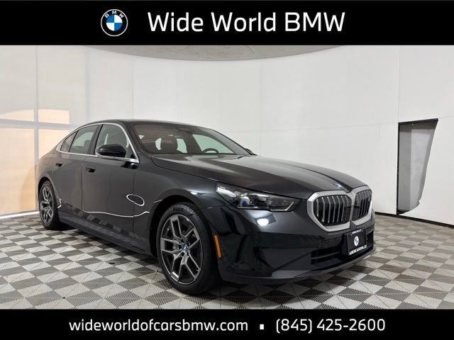 Used 2025 BMW i5 xDrive40 w/ Premium Package