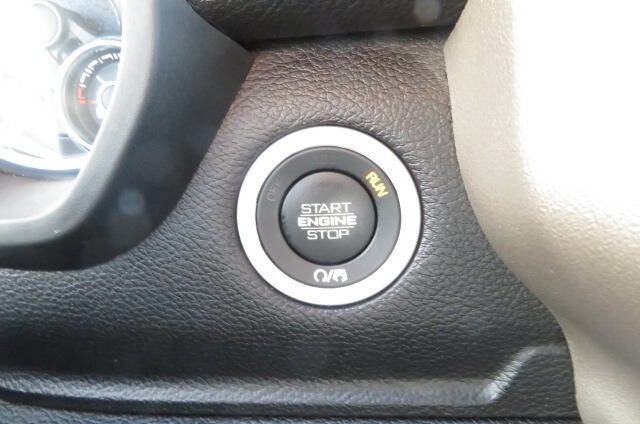 Used 2022 RAM 1500 Laramie AWD/4WD image 23