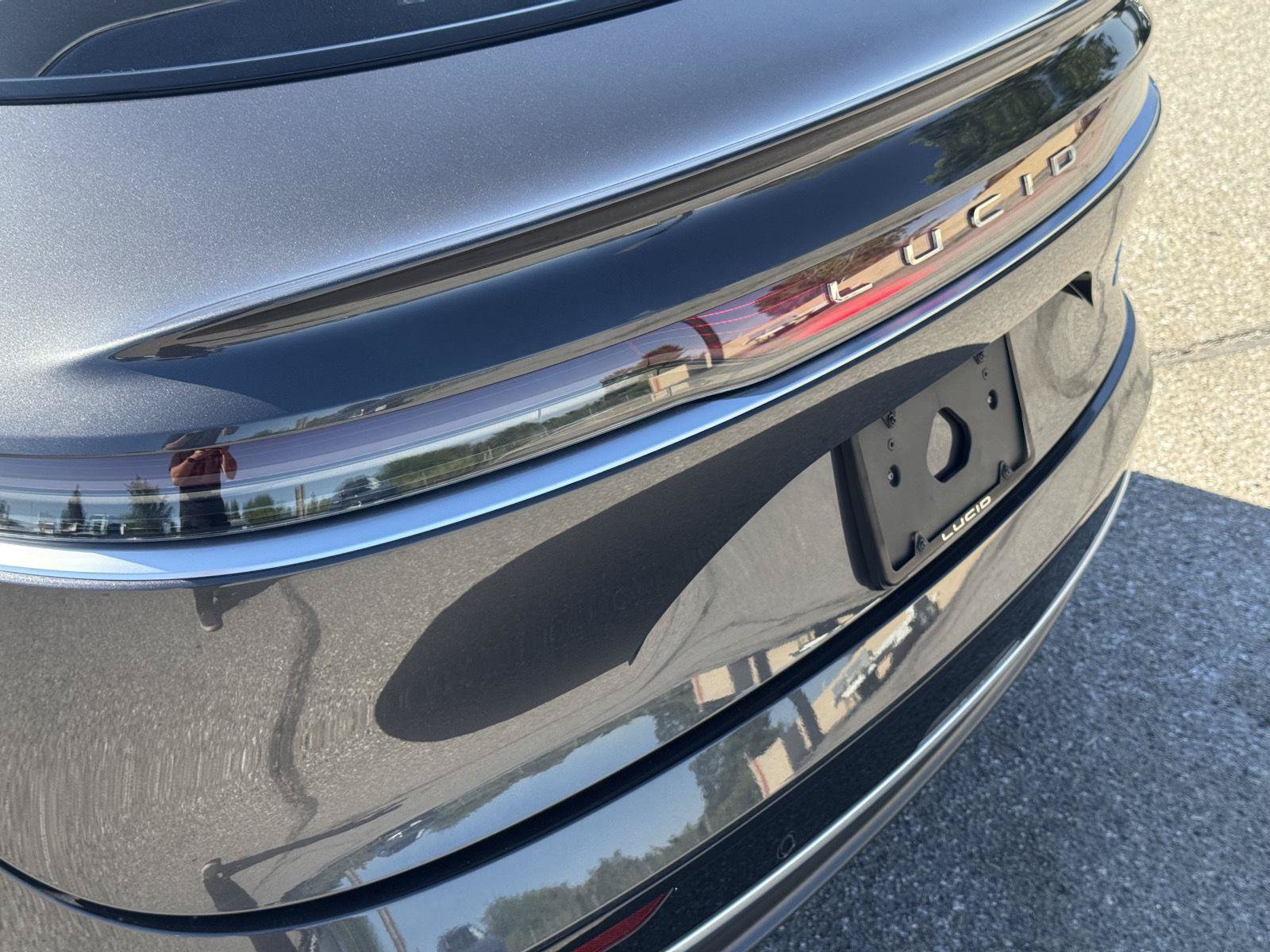 Used 2024 Lucid Air Touring AWD/4WD image 23
