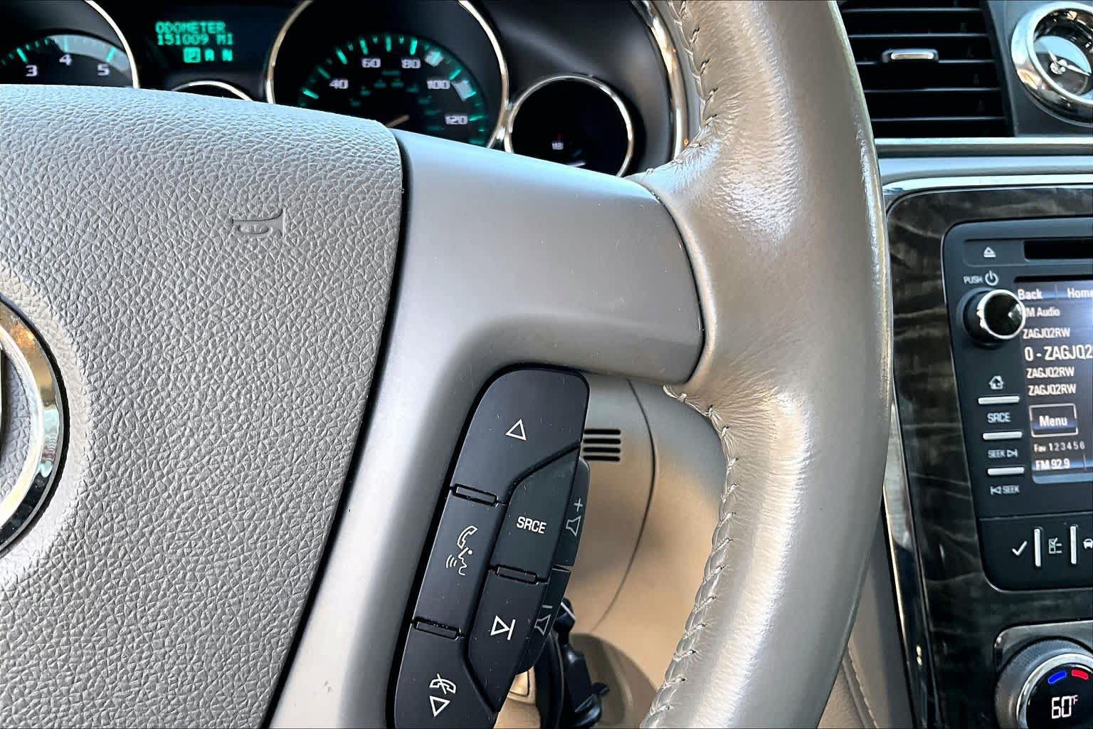 Used 2013 Buick Enclave Premium FWD image 23