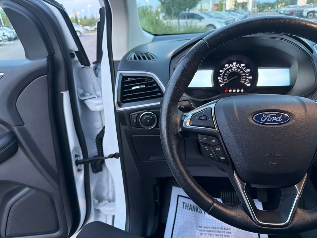 Used 2024 Ford Edge SEL AWD/4WD image 26