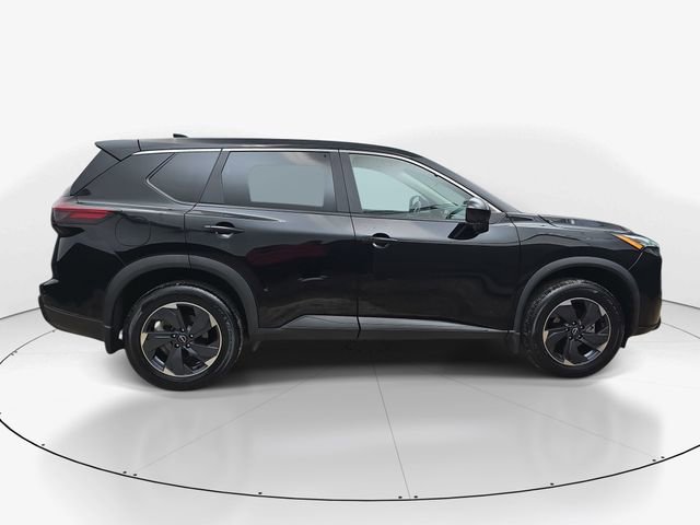 Used 2025 Nissan Rogue SV FWD image 12