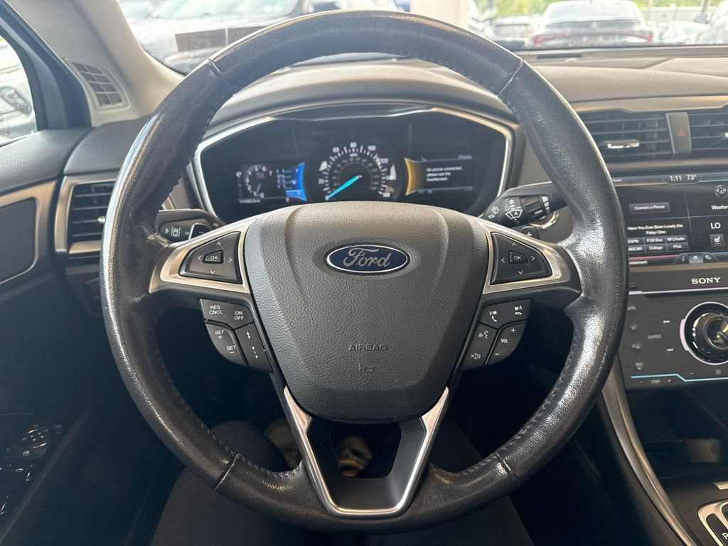 Used 2014 Ford Fusion Titanium AWD/4WD image 16