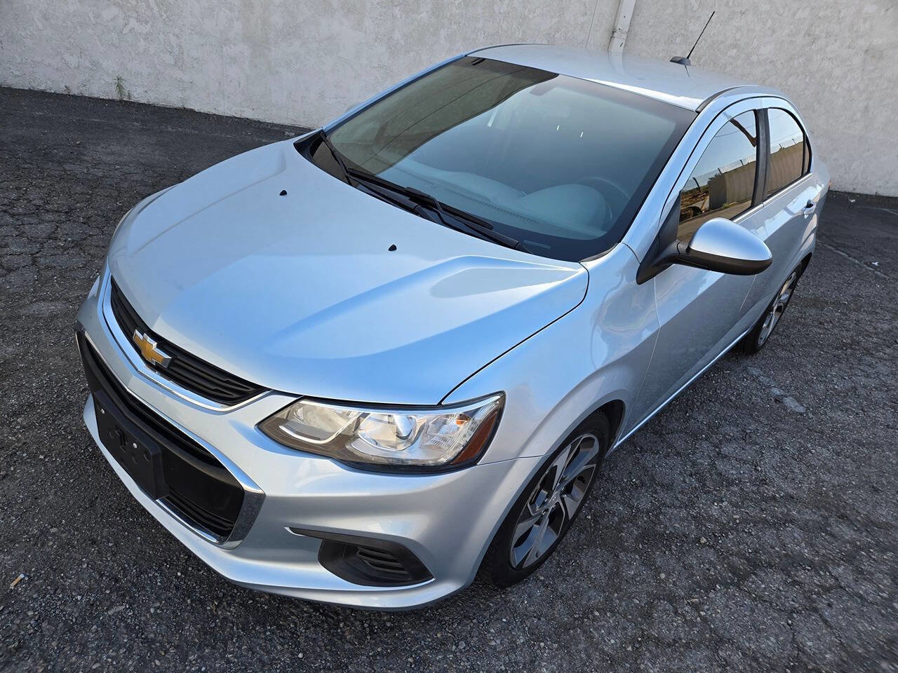Used 2018 Chevrolet Sonic Premier FWD image 8