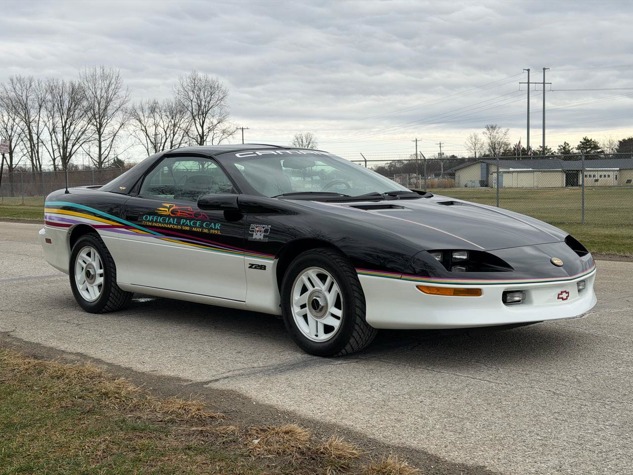 Used 1993 Chevrolet Camaro Z28 RWD image 9