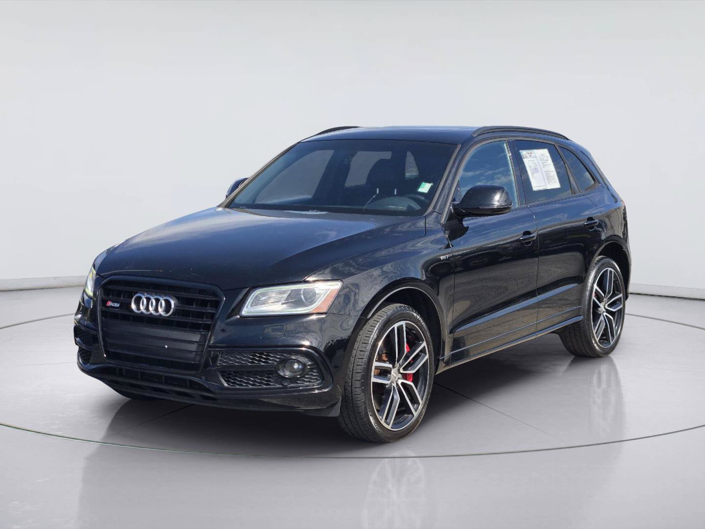 Used 2017 Audi SQ5 Premium Plus w/ Technology Package AWD/4WD image 1