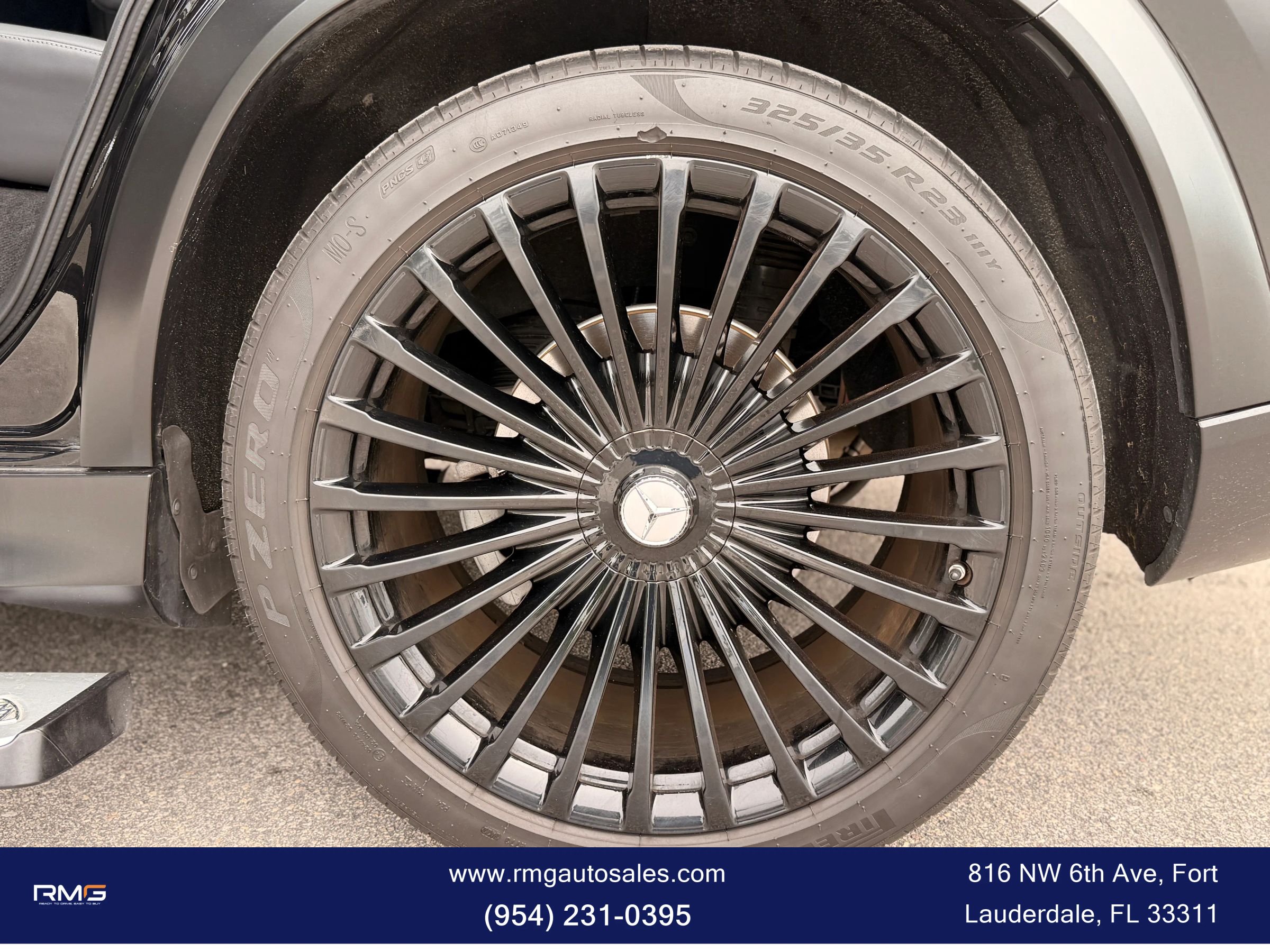 Used 2022 Mercedes-Benz Maybach GLS 600 4MATIC image 11