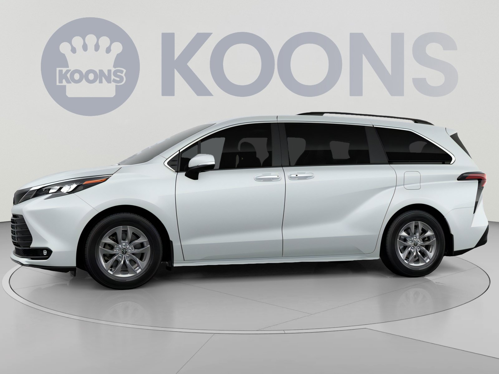 New 2026 Toyota Sienna XLE AWD/4WD image 4