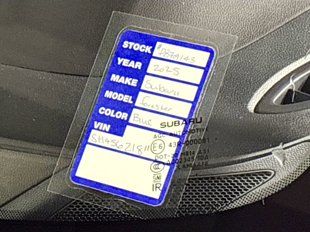 Certified 2025 Subaru Forester image 25