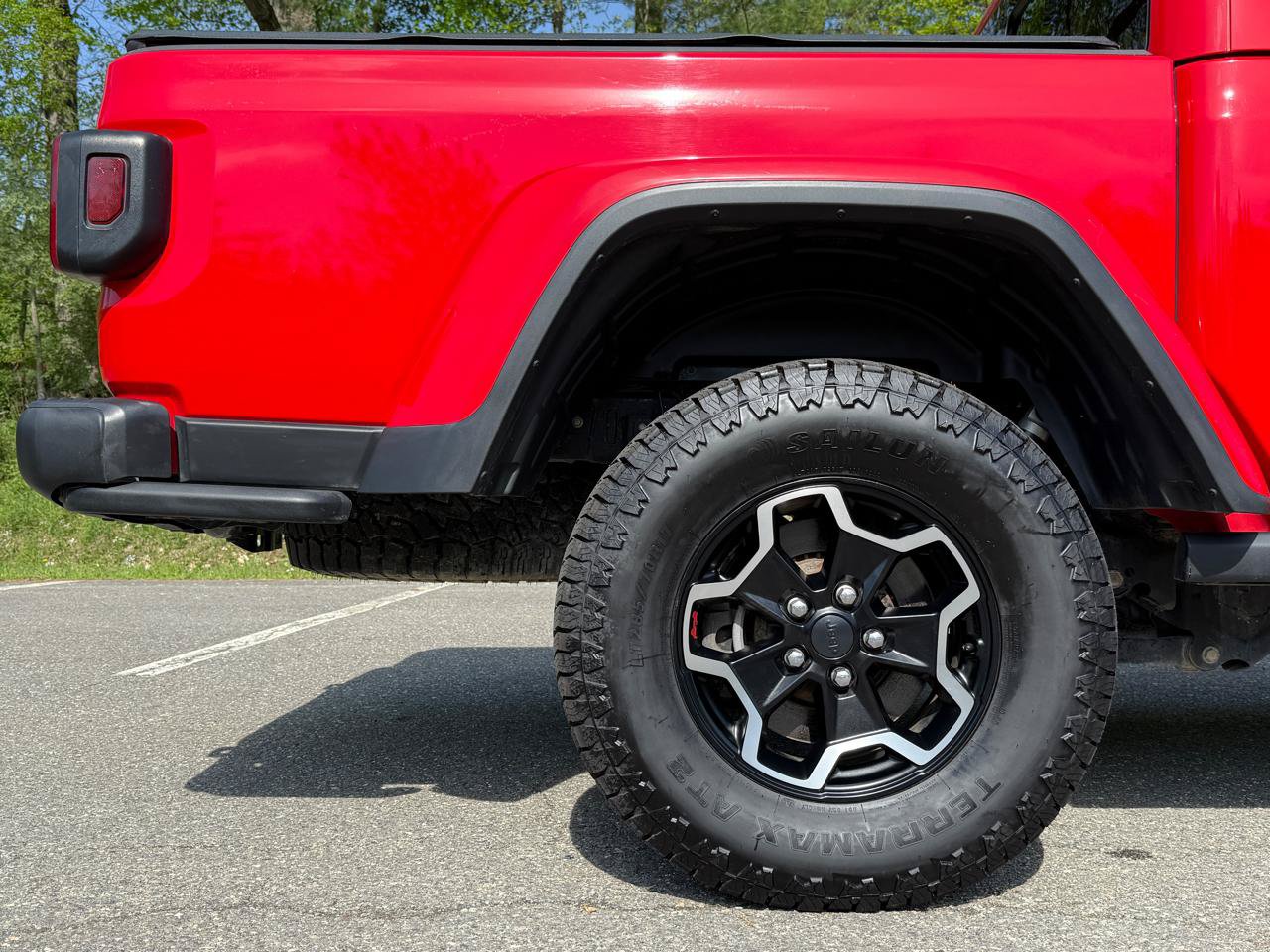 Used 2020 Jeep Gladiator Rubicon AWD/4WD image 10