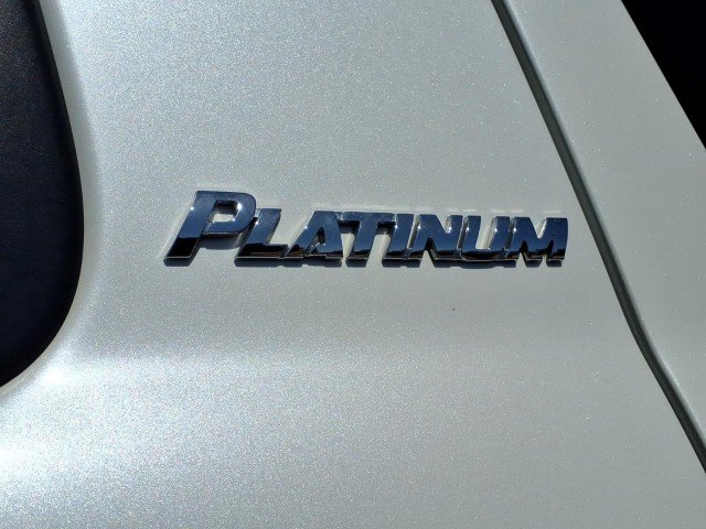 Used 2016 Toyota Sequoia Platinum AWD/4WD image 13