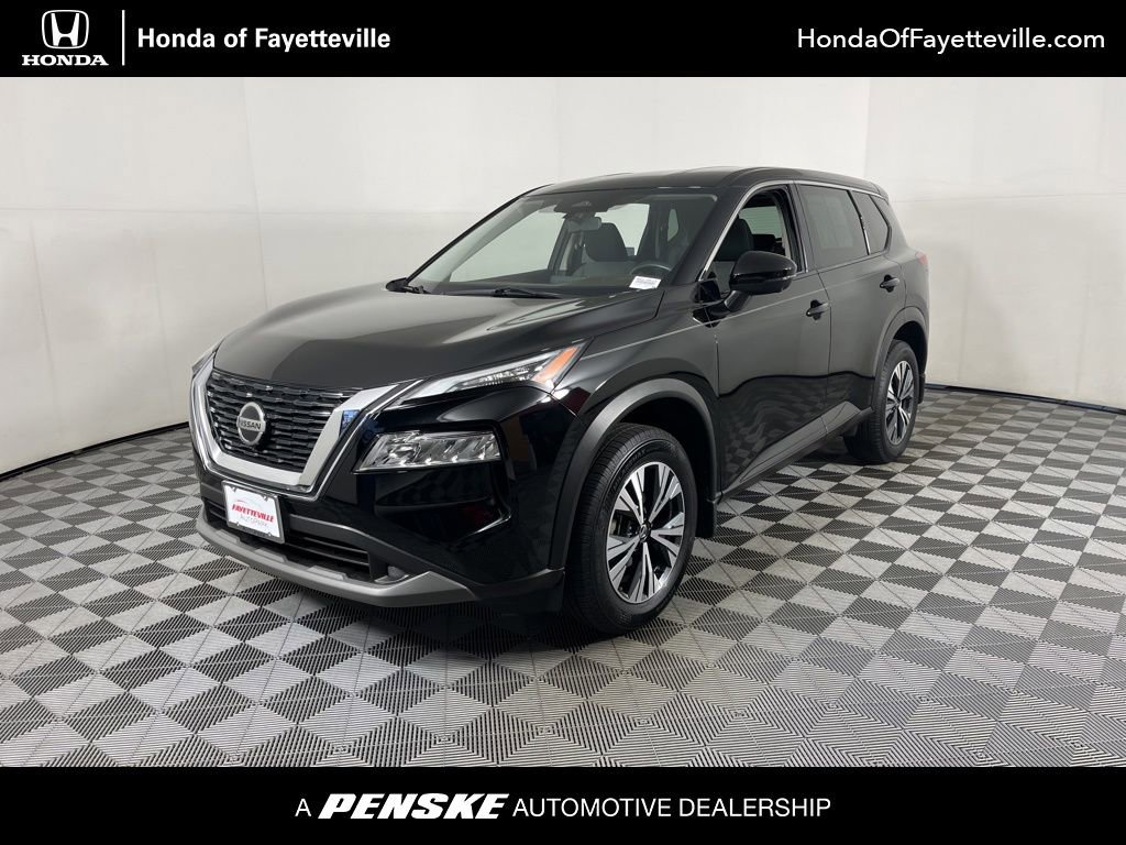 Used 2021 Nissan Rogue SV image 1