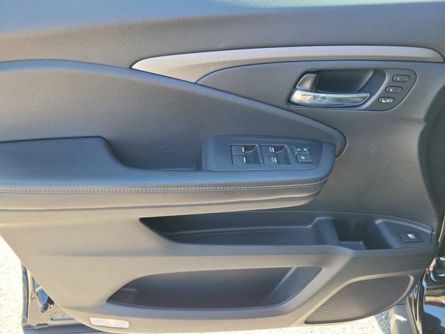 Certified 2023 Honda Ridgeline RTL-E image 8