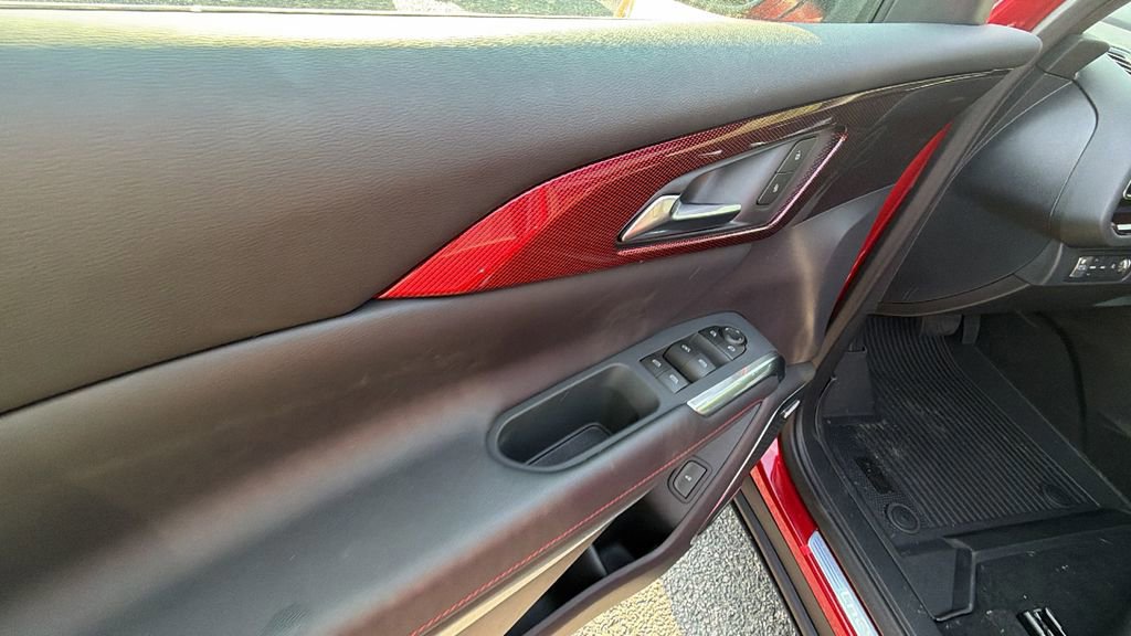 New 2026 Chevrolet Traverse Z71 w/ Enhanced Driving Package image 12