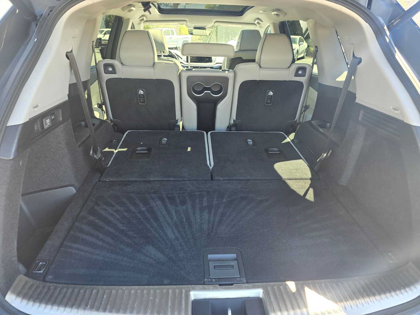 Used 2023 Acura MDX SH-AWD w/ Advance Package image 14