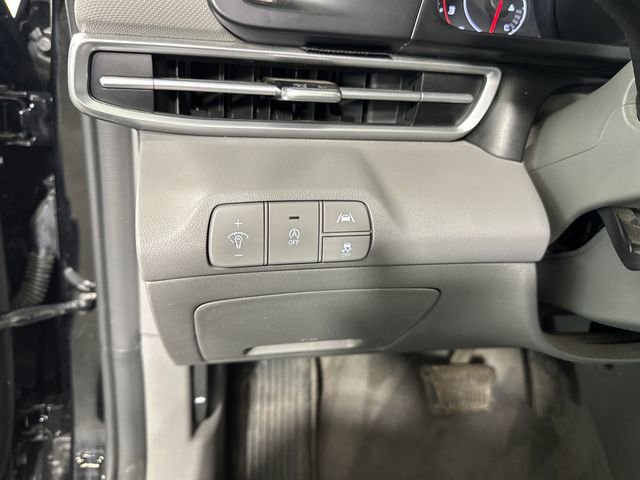 Certified 2023 Hyundai Elantra SE w/ Cargo Package FWD image 19