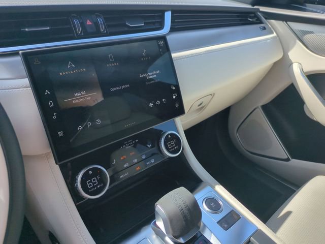 Used 2026 Jaguar F-PACE R-Dynamic S image 11