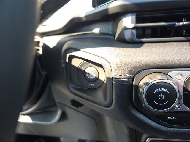 Used 2025 Jeep Wrangler Unlimited Rubicon 4xe w/ Safety Group image 25