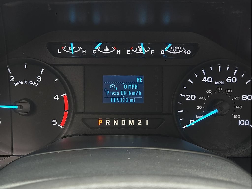 Used 2018 Ford F550 2WD Regular Cab Super Duty image 18