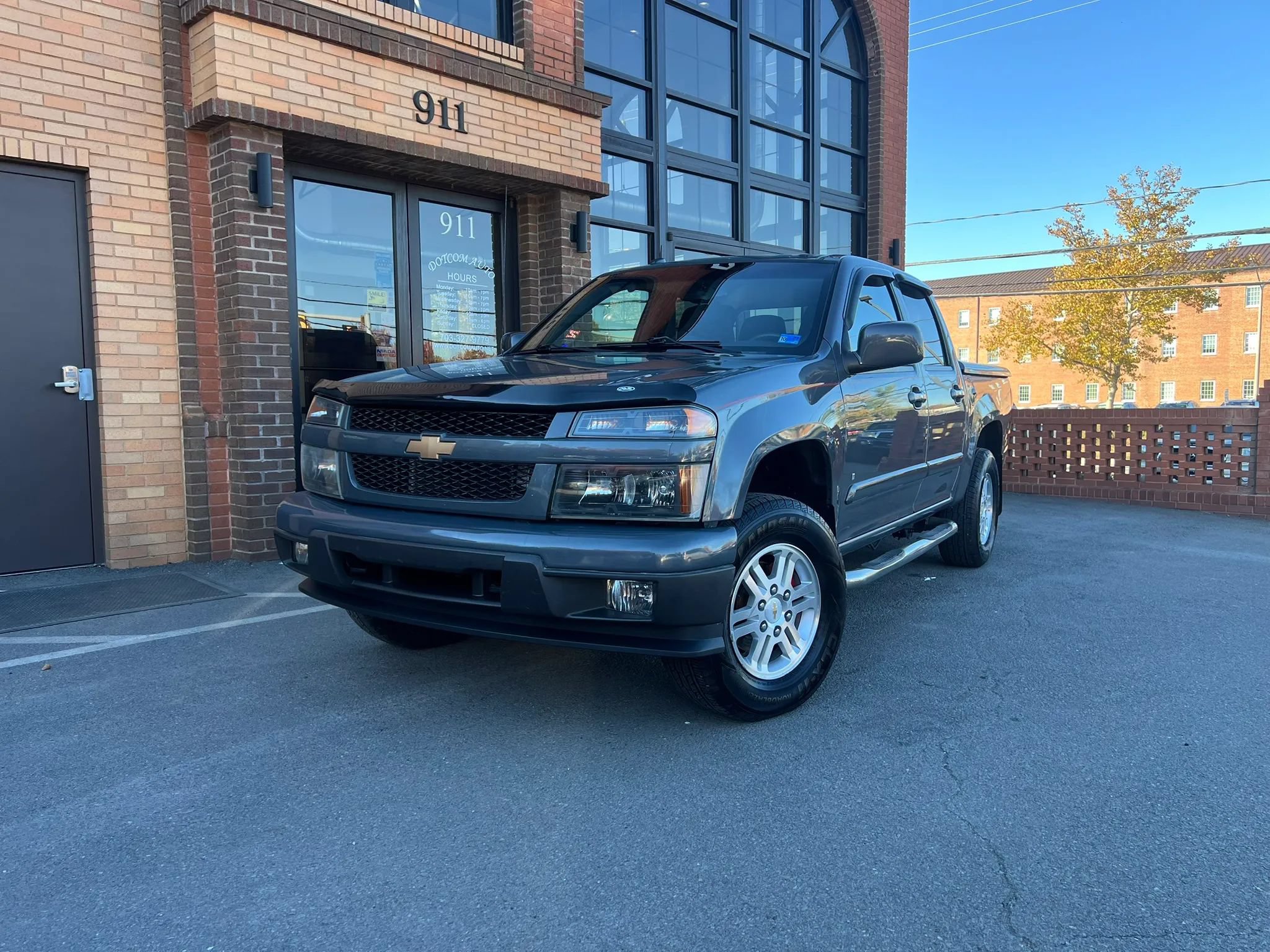 Used 2009 Chevrolet Colorado LT AWD/4WD image 2