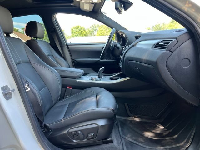 Used 2017 BMW X4 M40i AWD/4WD image 21